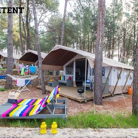 Easyatent Luxe Safari Tent Krk Holiday park Krk Town
